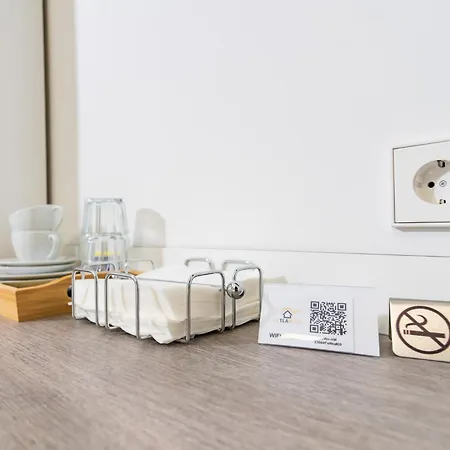 Apartmán Private Room #5 With 2 Twin Beds, Ground Floor, Ac, Only 2Min To Rab, No Kitchen Ramstein-Miesenbach