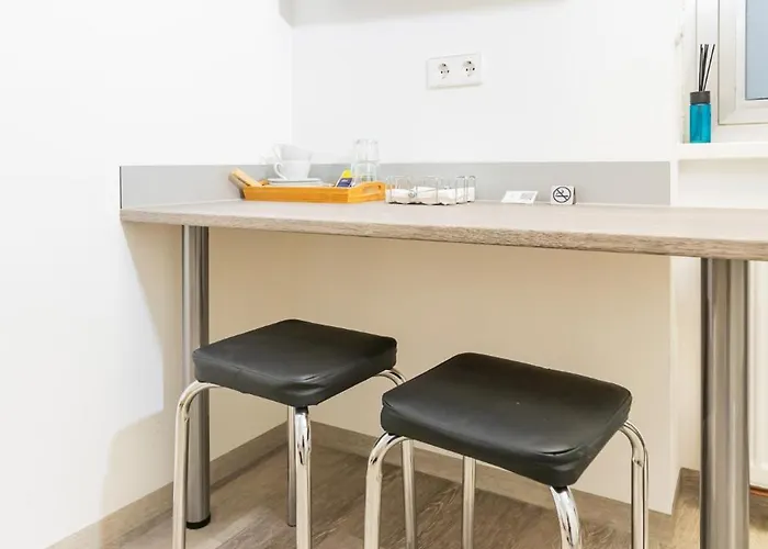 Appartamento Private #5 With 2 Beds, Ground Floor, Ac, Only 2min To Rab